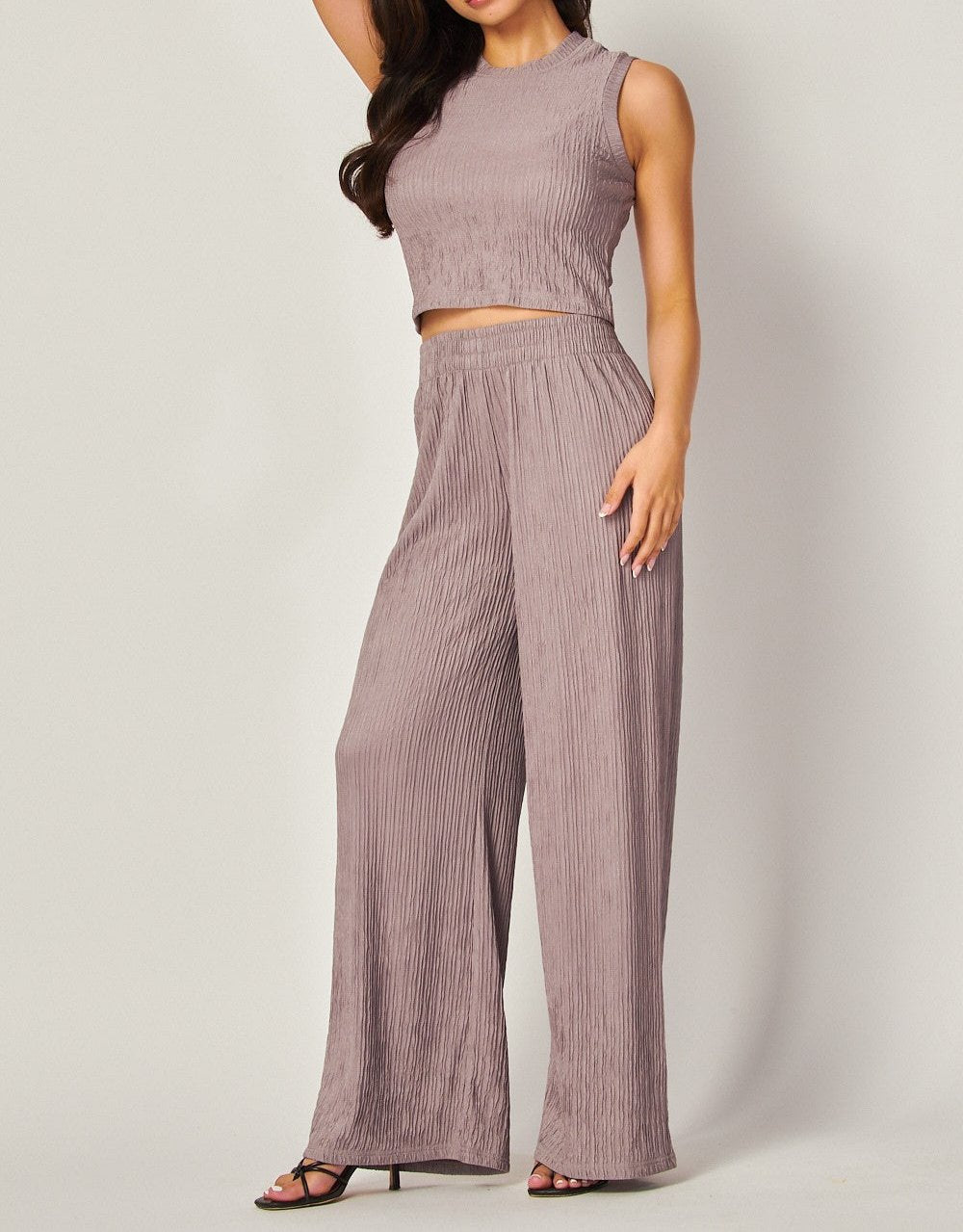 Women's Crinkle Textured Cropped Top 2pc Loungewear Set - LVPIRIS1S