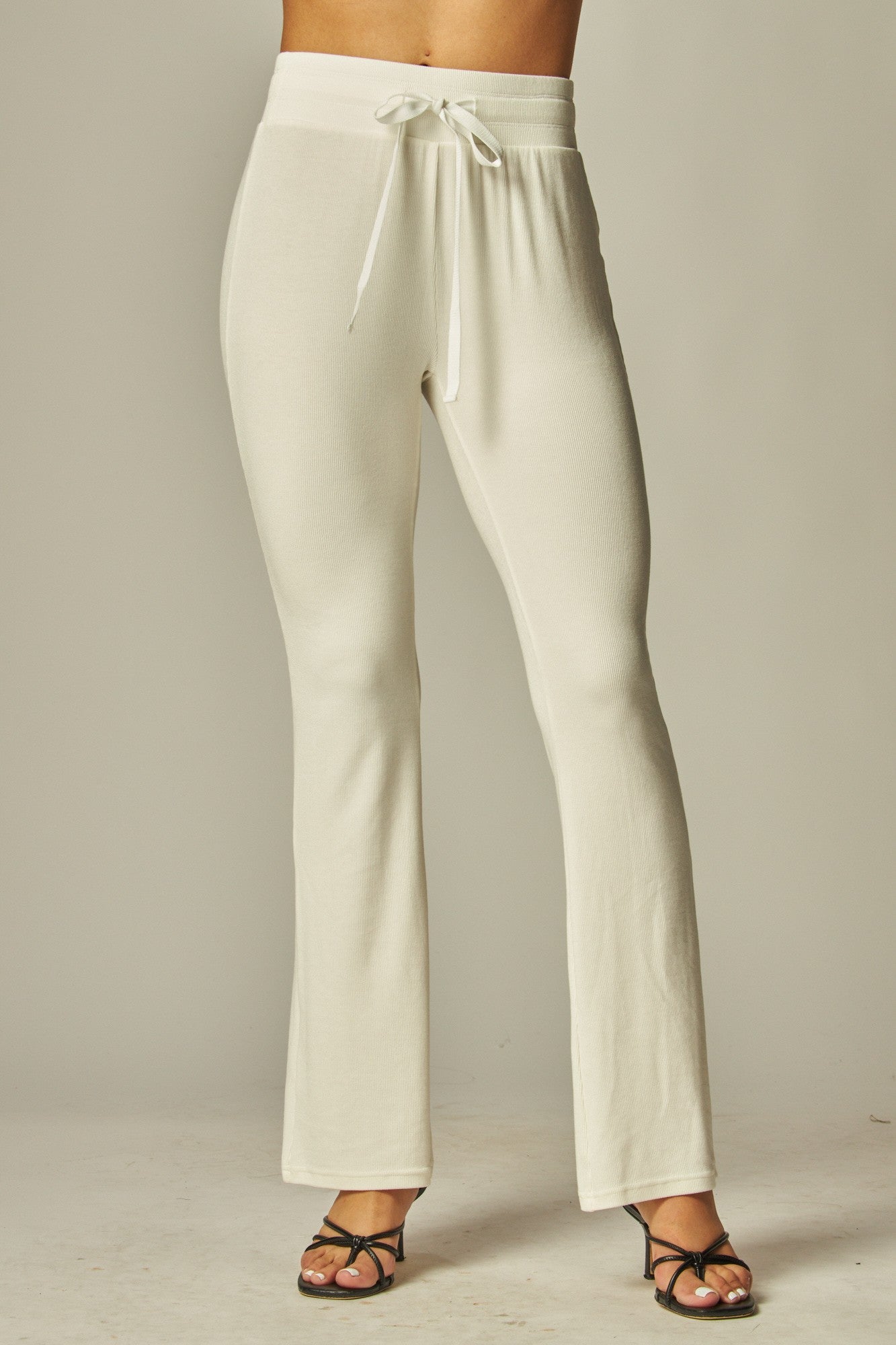 Women's Ribbed Knit Flare Leg Lounge Pant - LVPJOLIE10P