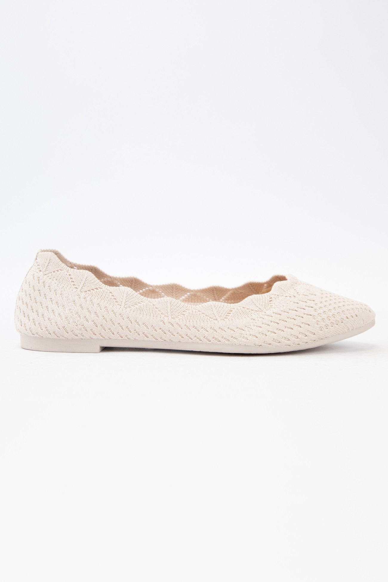 Women's Scallop Edge Crochet Knitted Flat- KOSTAS